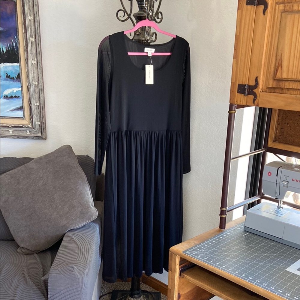 Chic Black Long Sleeve Dress